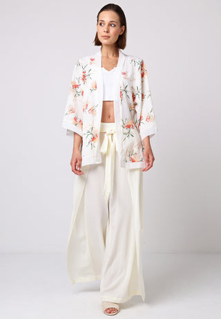 Loose Fit Kimono in White Floral
