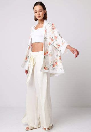 Loose Fit Kimono in White Floral