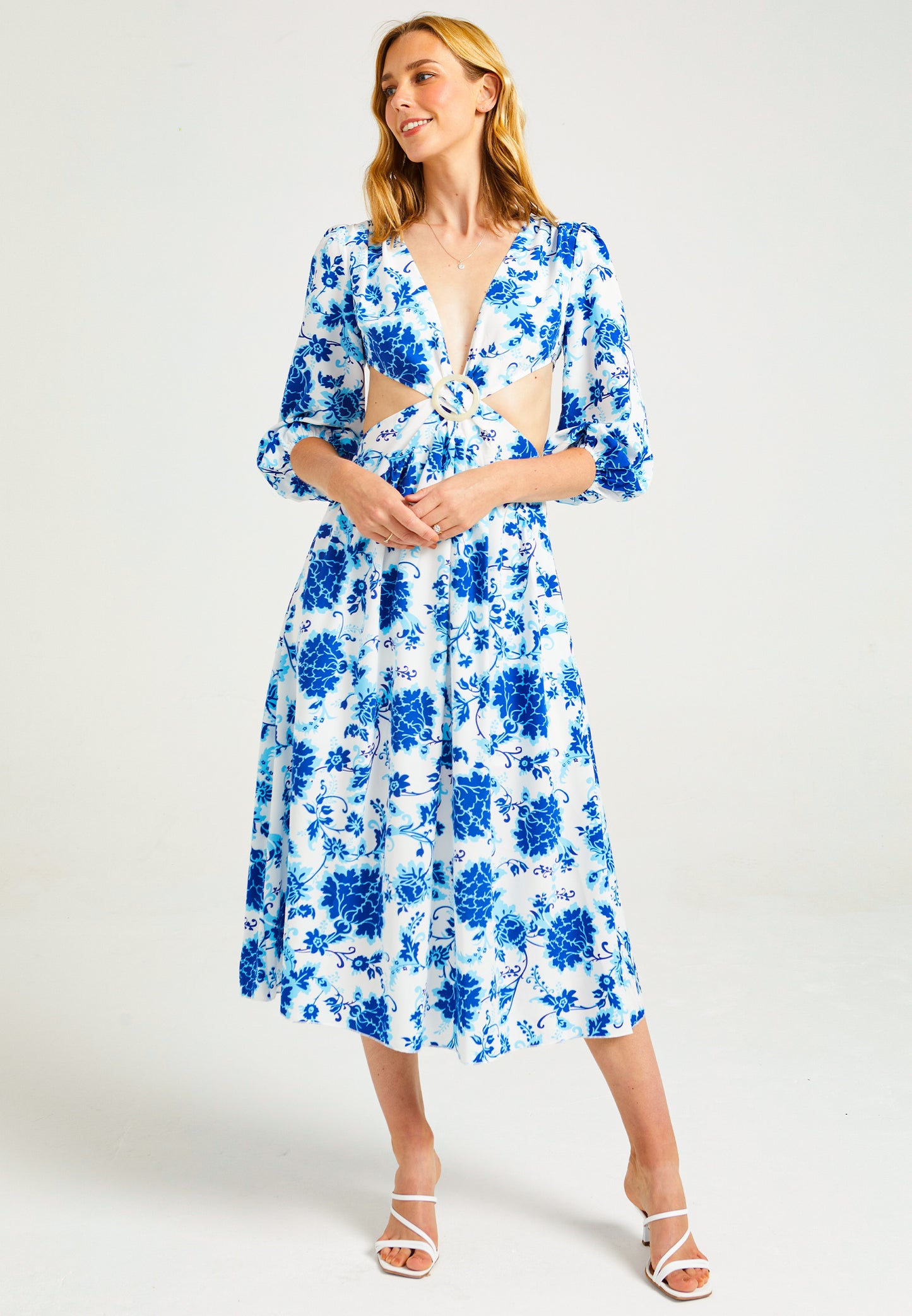 Cut-Out Midi Dress with Buckle in White Blue Floral