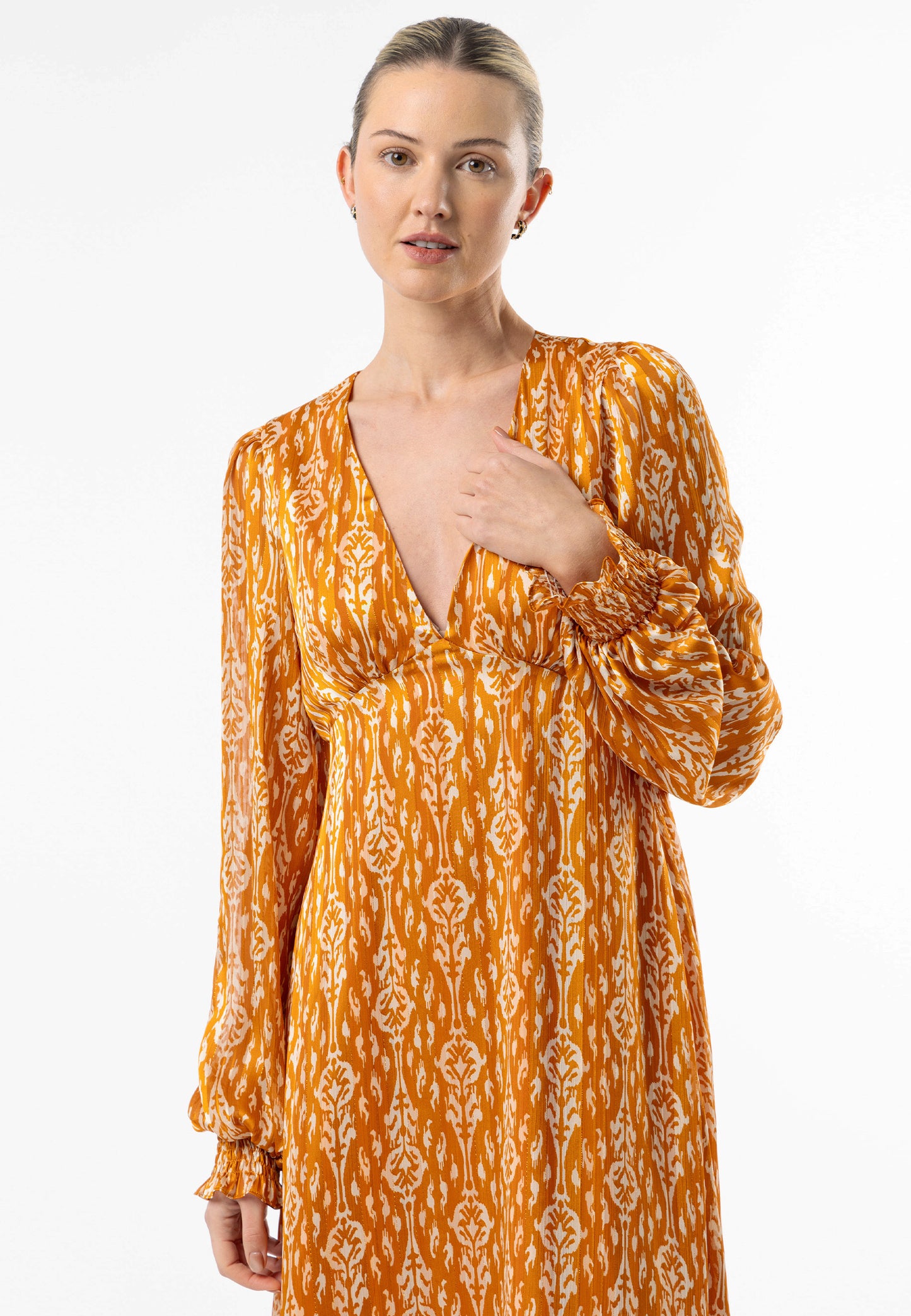 V-Neck Long Sleeve Midi Dress in Orange Print