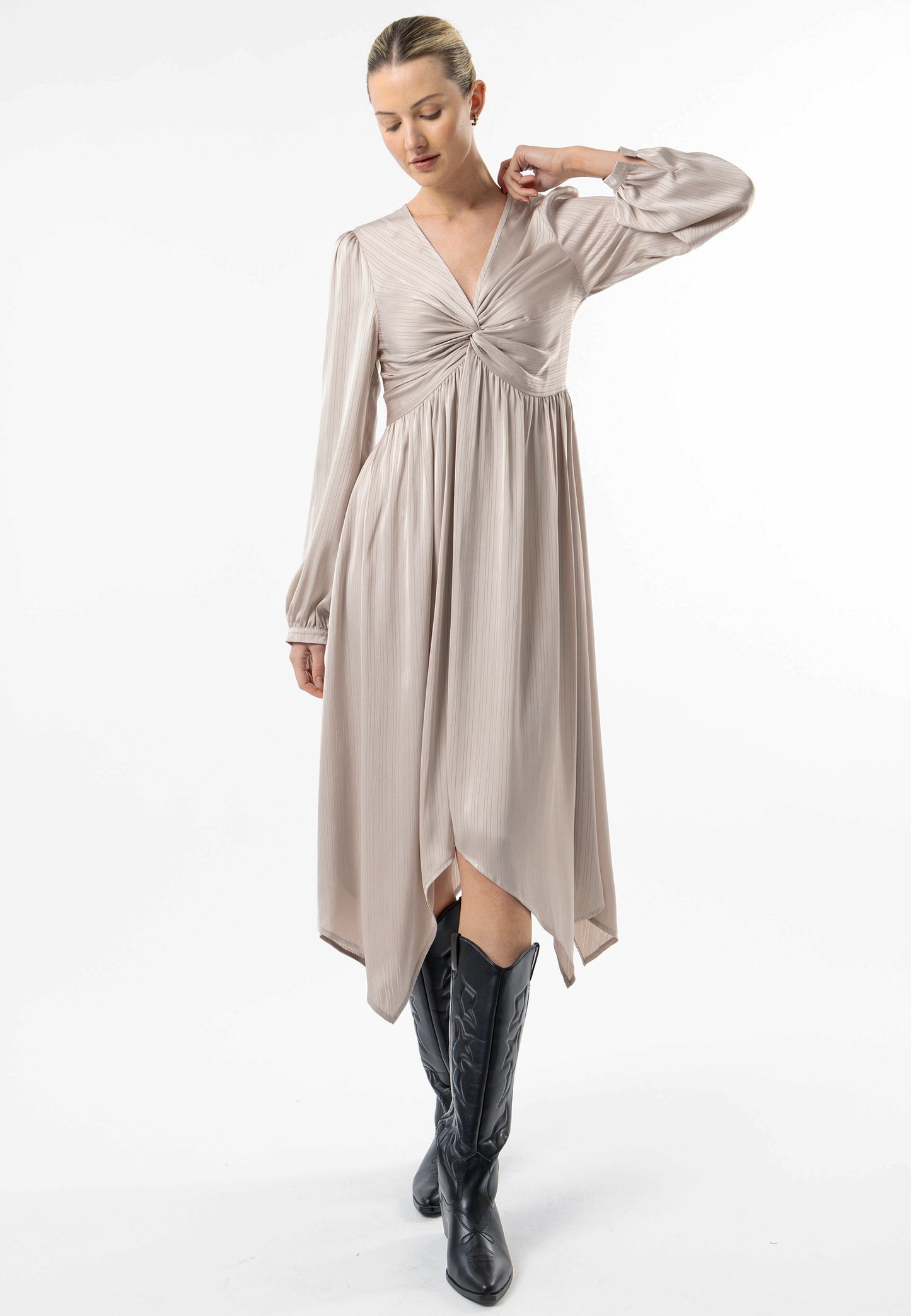 Satin Textured Knot Top Midi Dress in Silver