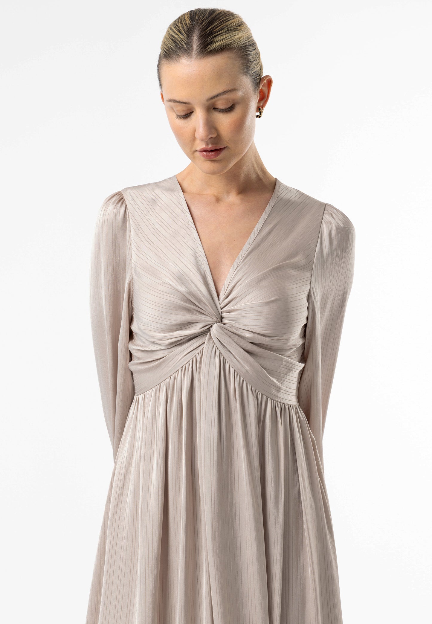 Satin Textured Knot Top Midi Dress in Silver