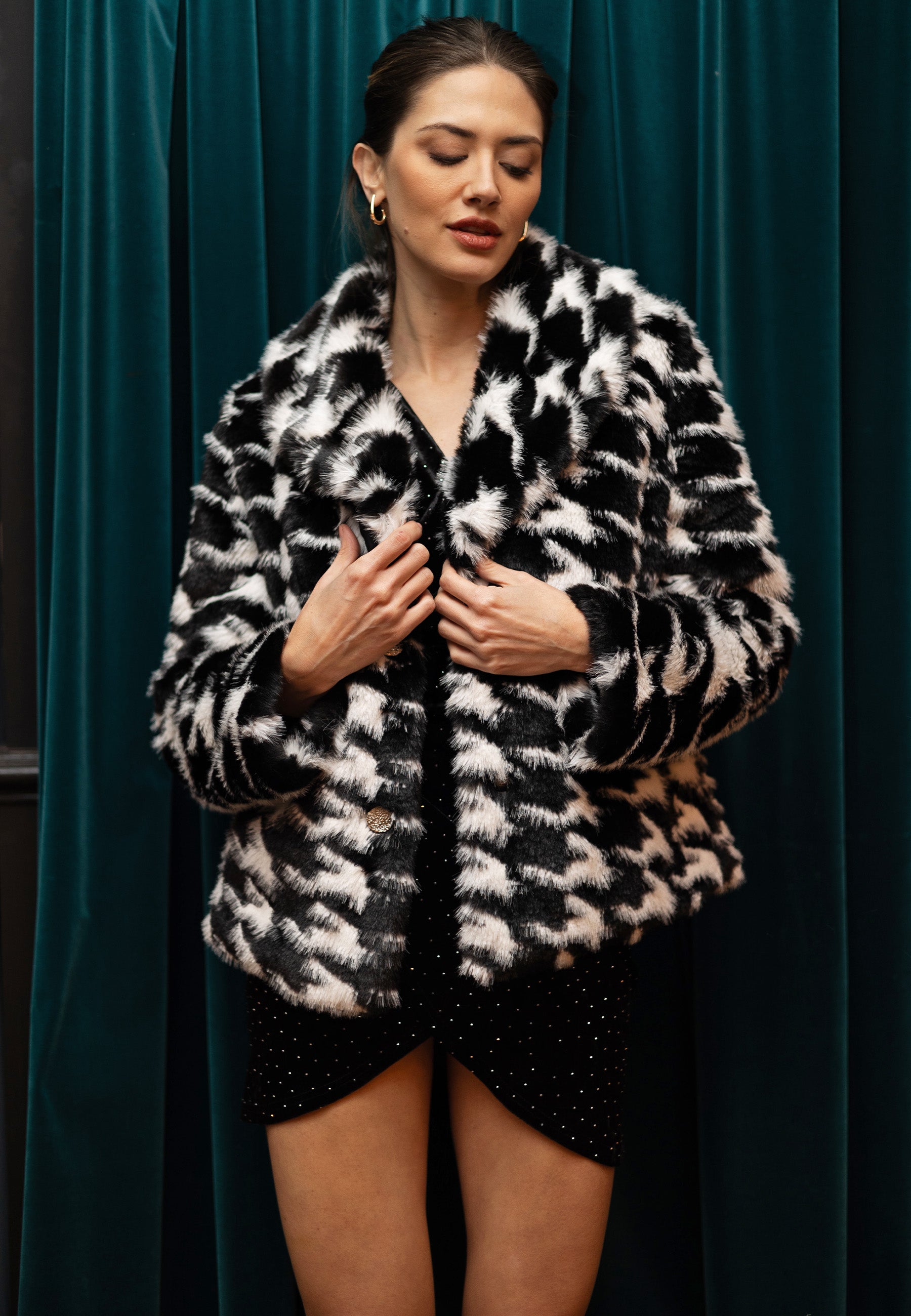 Houndstooth Faux Fur Coat - ANGELEYE