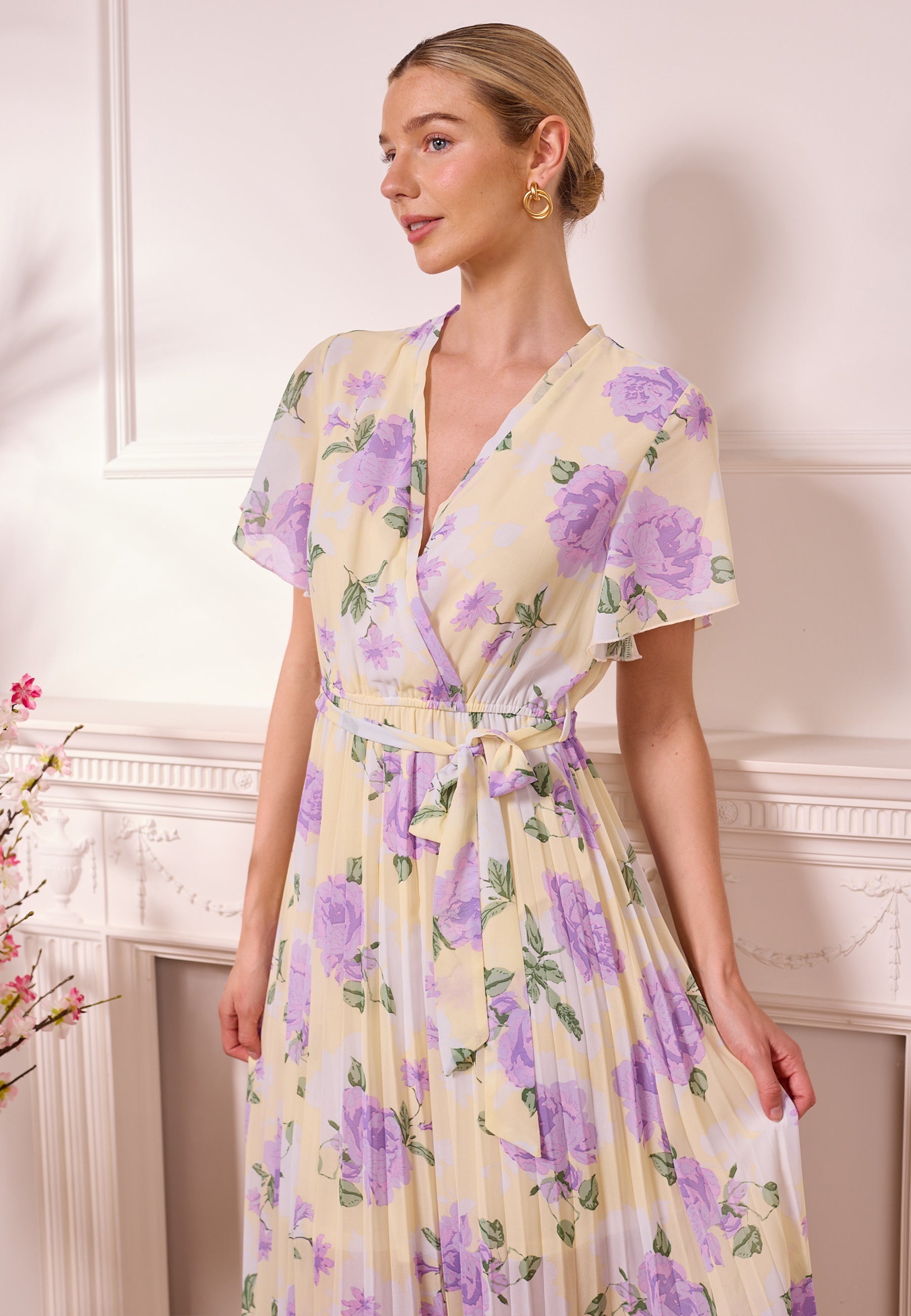 yellow or purple dress Purple and yellow dress